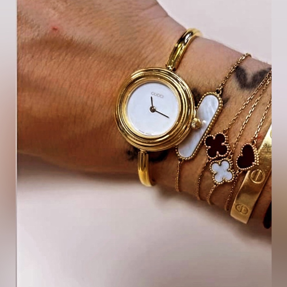 Gucci Watch with full set